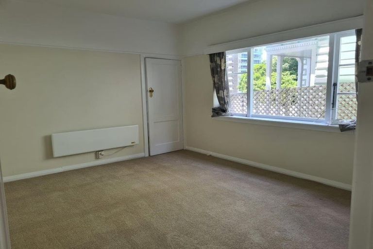 Photo of property in 1/28 Clifton Terrace, Kelburn, Wellington, 6012