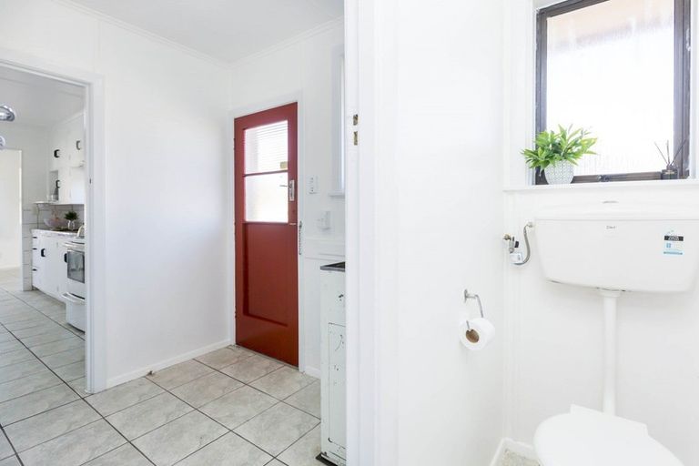 Photo of property in 152 Mcleod Street, Elderslea, Upper Hutt, 5018