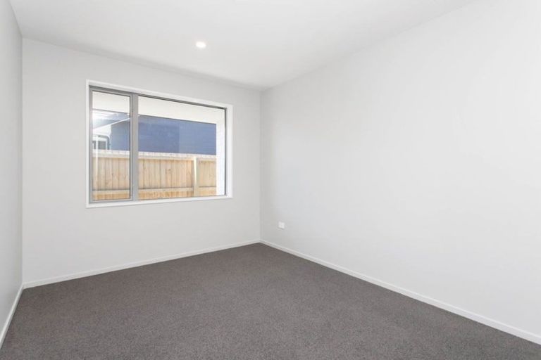 Photo of property in 60 Cameo Grove, Marshland, Christchurch, 8083