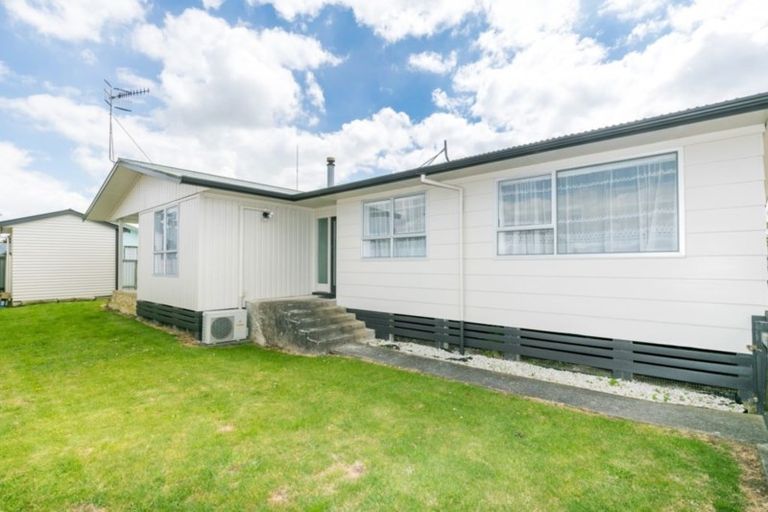 Photo of property in 18a Breckons Avenue, Nawton, Hamilton, 3200