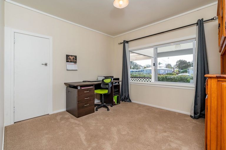 Photo of property in 12 Argyle Street, Waipu, 0510