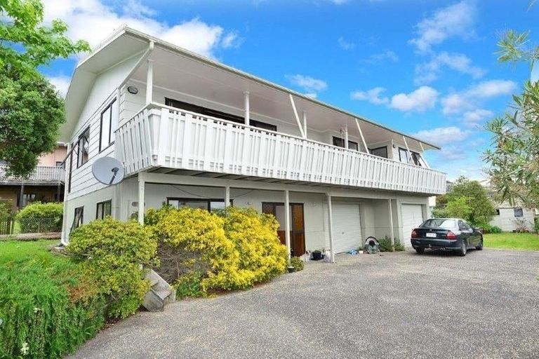 Photo of property in 17 Gerontius Lane, Snells Beach, 0920
