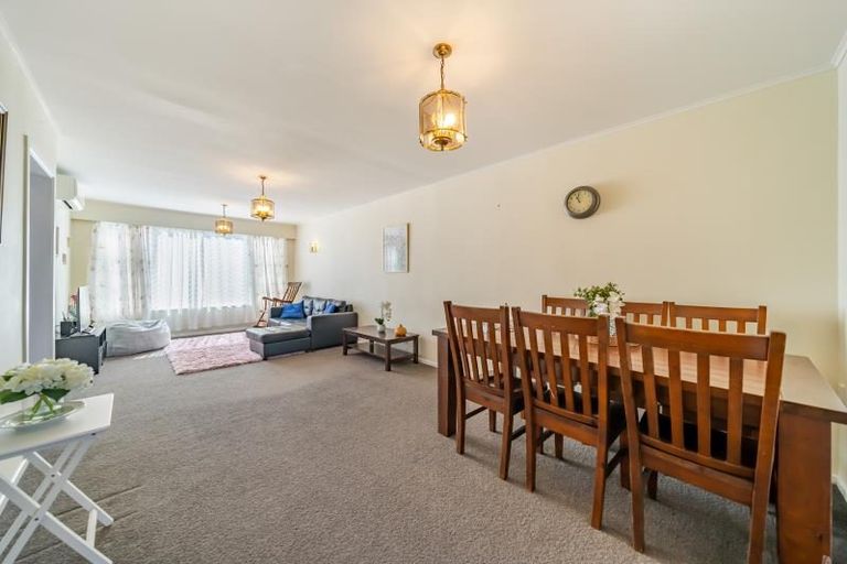 Photo of property in 33a Percy Cameron Street, Avalon, Lower Hutt, 5011