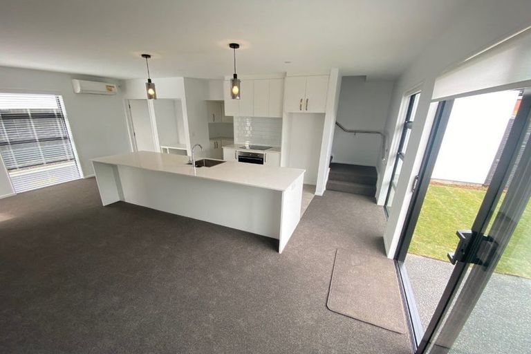 Photo of property in 2/242 Edgeware Road, Edgeware, Christchurch, 8013