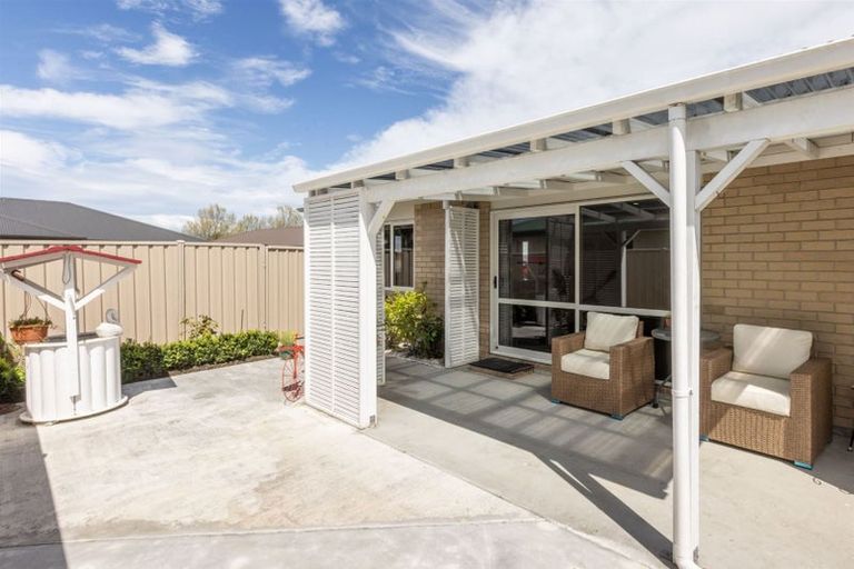 Photo of property in 5 Gregory Grove, Clive, 4102