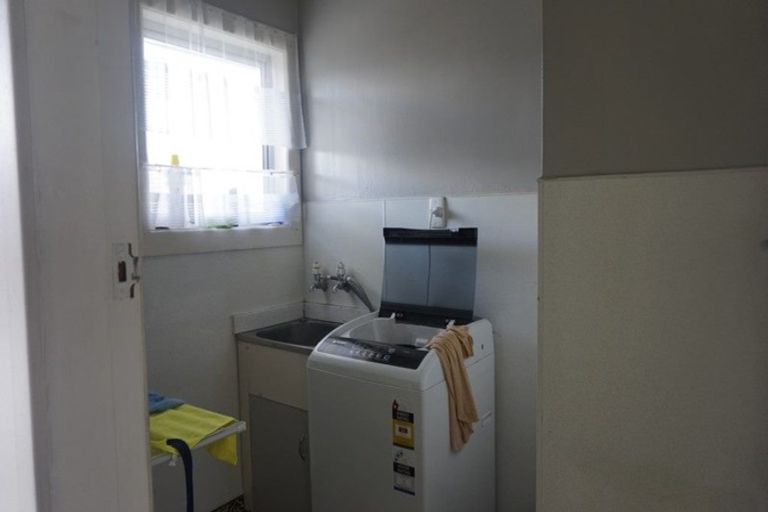 Photo of property in 2 Barnett Street, Putaruru, 3411