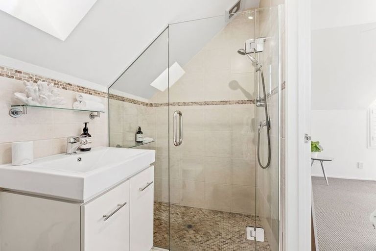 Photo of property in 1/18 Killarney Street, Takapuna, Auckland, 0622