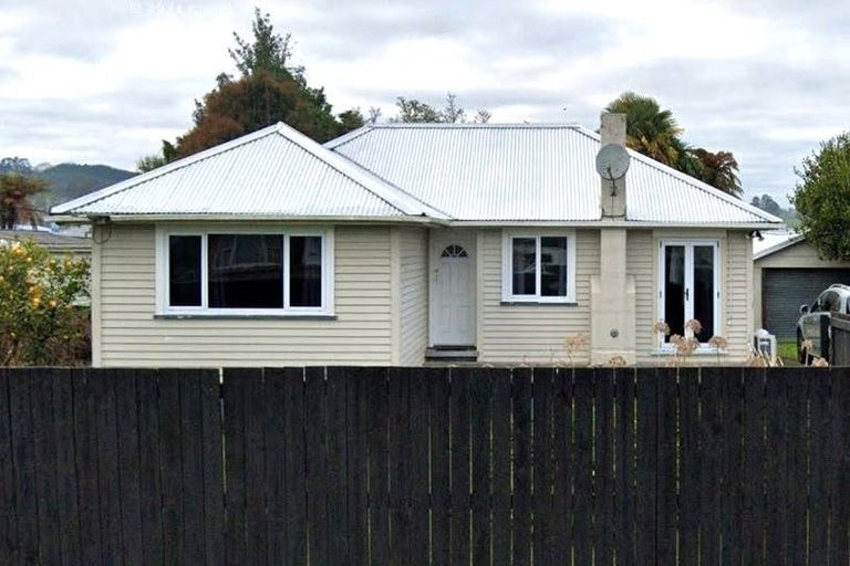 Photo of property in 12 Ngarongo Street, Te Kuiti, 3910