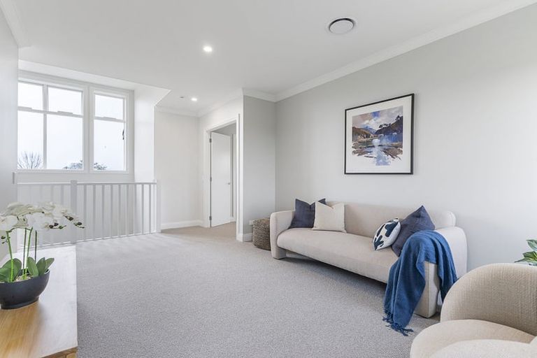 Photo of property in 4 Sunline Drive, Leamington, Cambridge, 3432