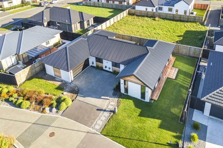 Photo of property in 40 Jean Batten Lane, Rolleston, 7615