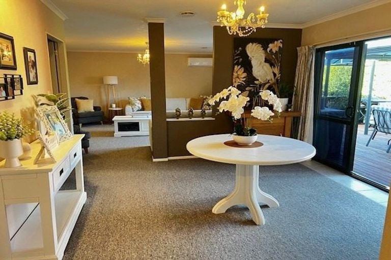 Photo of property in 27 Kinloch Drive, Bethlehem, Tauranga, 3110