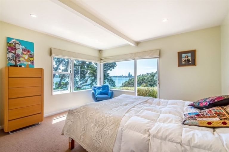Photo of property in 5 Beresford Street, Bayswater, Auckland, 0622