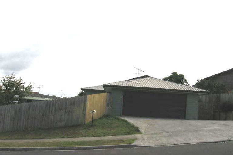 Photo of property in 10 Mallard Place, Unsworth Heights, Auckland, 0632