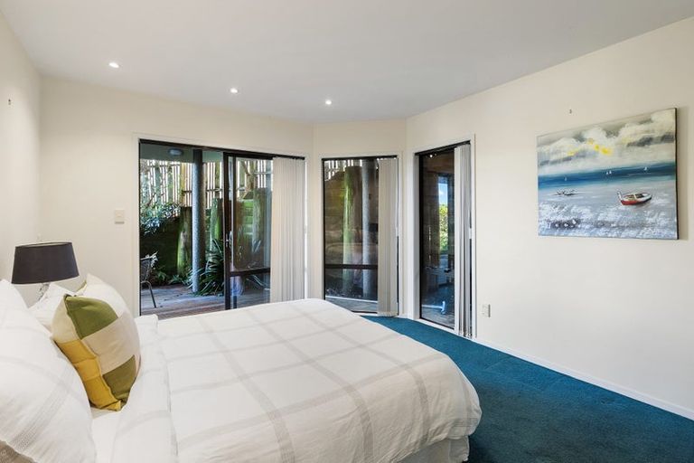 Photo of property in 25 Bucklands Beach Road, Bucklands Beach, Auckland, 2012