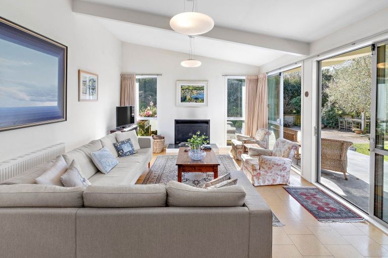 Photo of property in 3 Cherry Lane, Martinborough, 5711