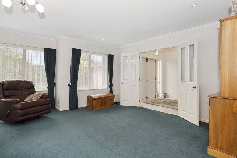 Photo of property in 30 The Esplanade, Huntington, Hamilton, 3210