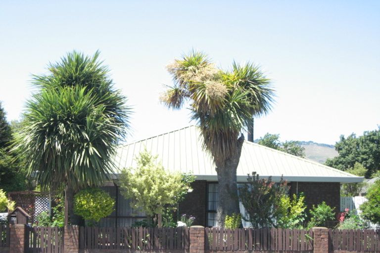 Photo of property in 2/68 Somerfield Street, Somerfield, Christchurch, 8024