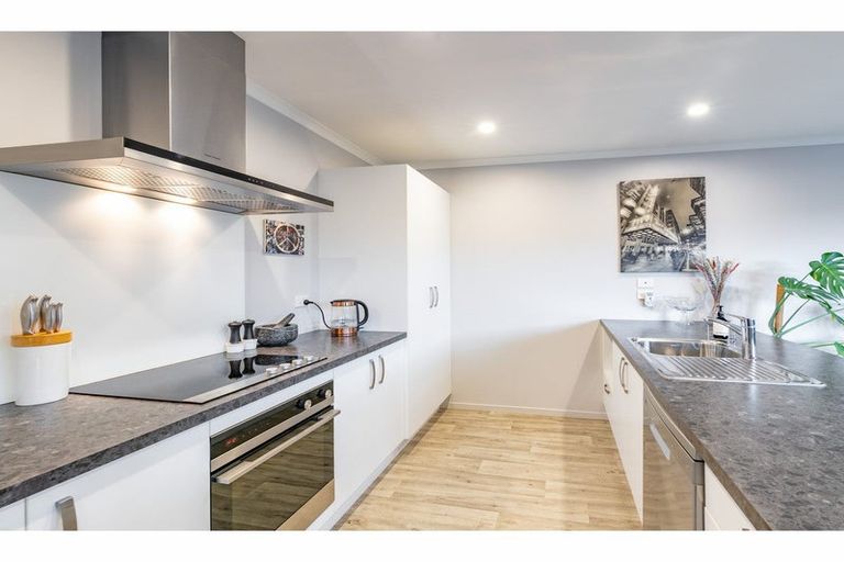 Photo of property in 16 George West Square West, Wigram, Christchurch, 8025