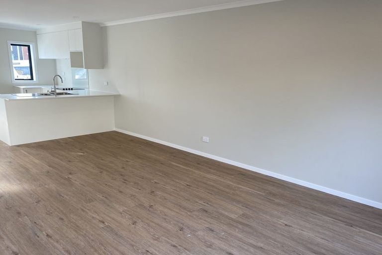 Photo of property in 37/125b Metcalfe Road, Ranui, Auckland, 0612