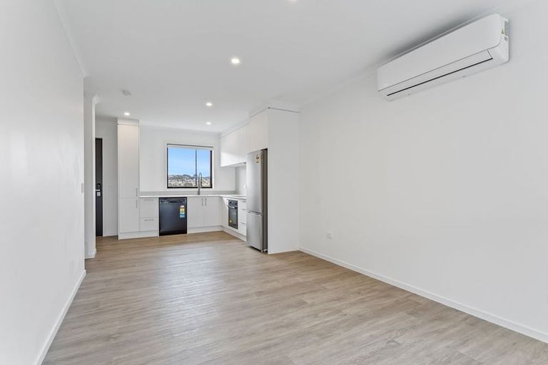 Photo of property in 39 Te Tihi Street, Wiri, 2104