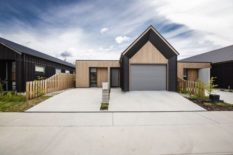 Photo of property in 29 Dewar Street, Lake Hayes, Queenstown, 9304