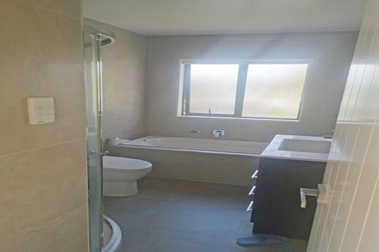 Photo of property in 24d Rockfield Road, Ellerslie, Auckland, 1061