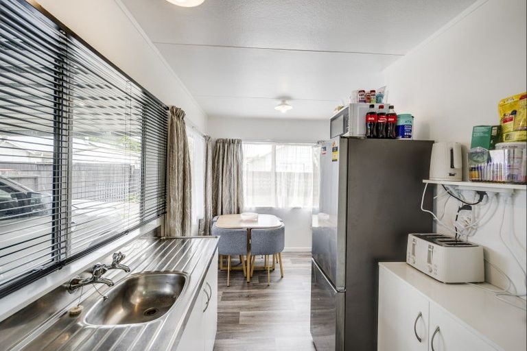 Photo of property in 233a Flaxmere Avenue, Flaxmere, Hastings, 4120