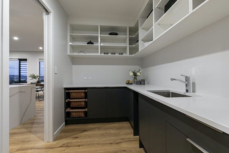 Photo of property in 130 Hibiscus Coast Highway, Red Beach, 0932