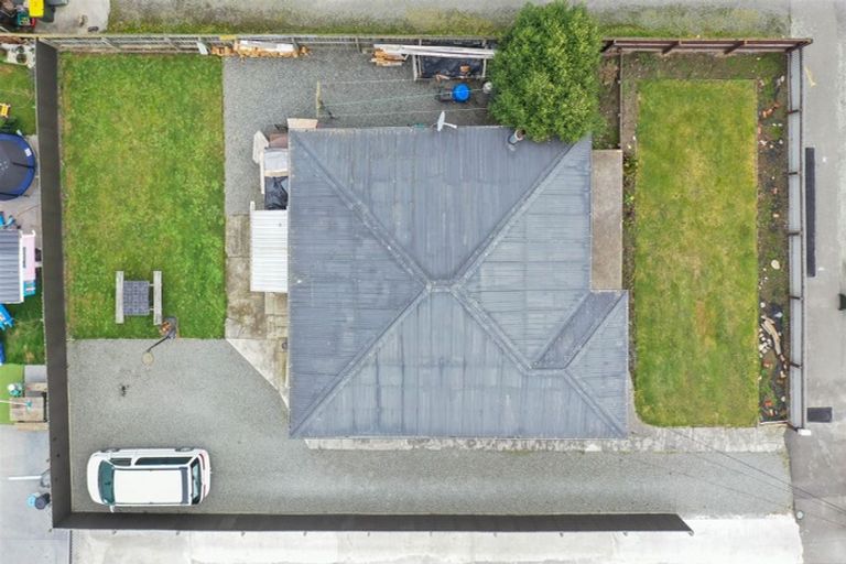 Photo of property in 171 Mcmurdo Street, Tinwald, Ashburton, 7700