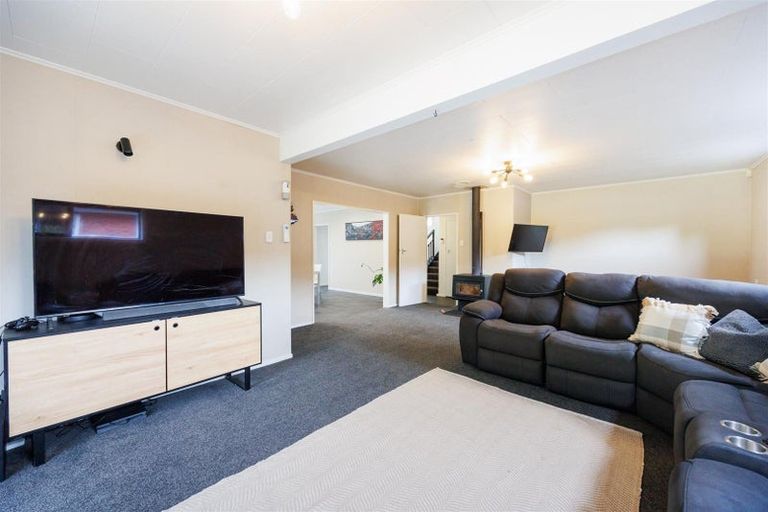 Photo of property in 36 Wanganui Road, Marton, 4710