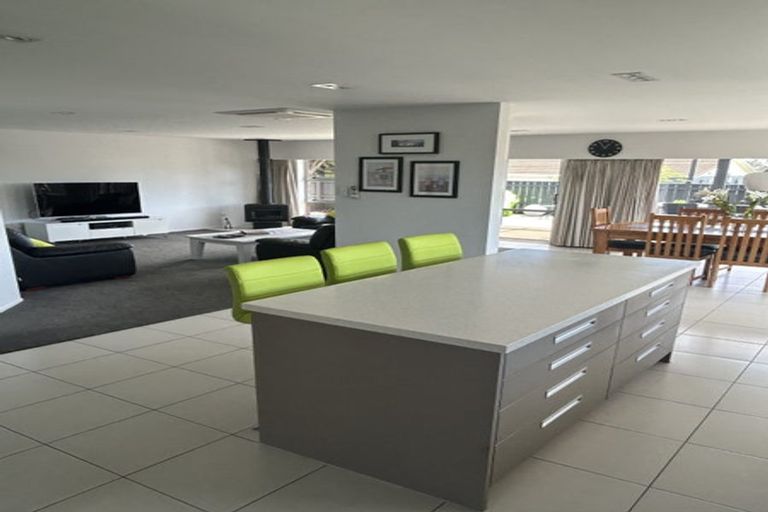 Photo of property in 23 Truby King Street, Merrilands, New Plymouth, 4312