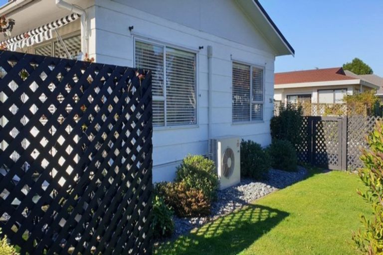 Photo of property in 35a Stout Street, Whataupoko, Gisborne, 4010