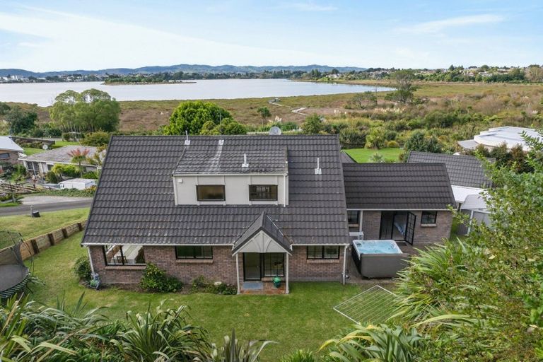 Photo of property in 13 Coach Drive, Otumoetai, Tauranga, 3110
