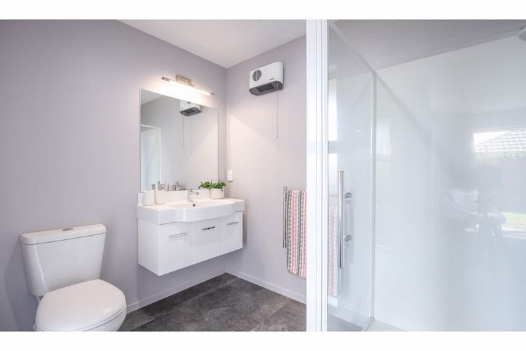 Photo of property in 6 Richmond Avenue, Halswell, Christchurch, 8025