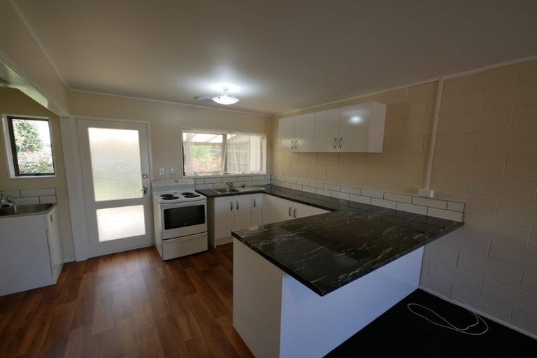 Photo of property in 4/31 Trentham Road, Papakura, 2110