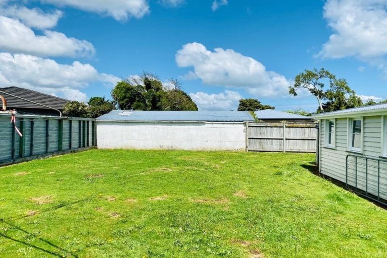Photo of property in 120 Cutfield Road, Westown, New Plymouth, 4310