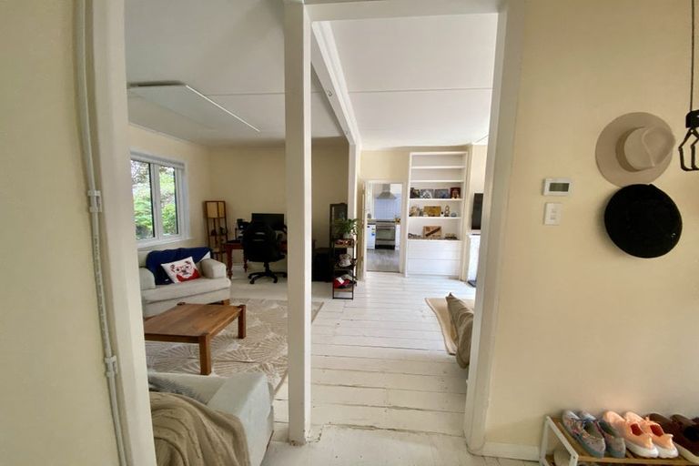 Photo of property in 6 Barton Terrace, Thorndon, Wellington, 6011