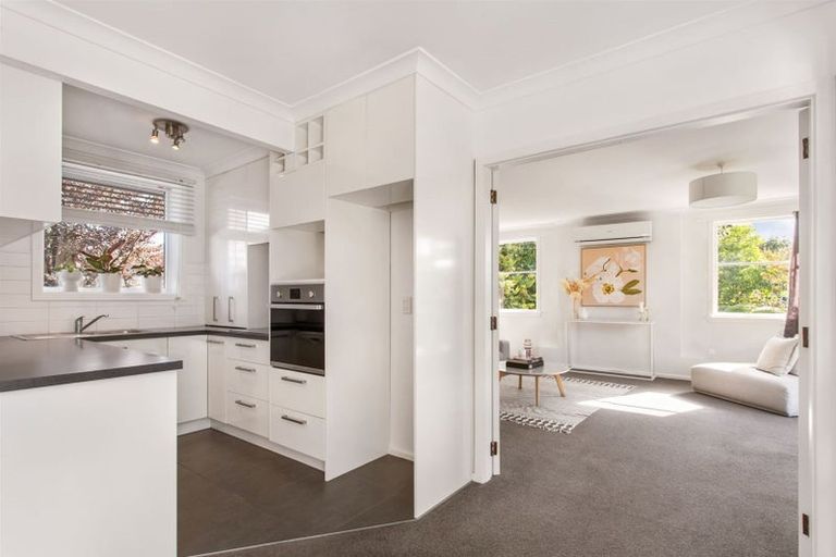 Photo of property in 136 Roydvale Avenue, Burnside, Christchurch, 8053