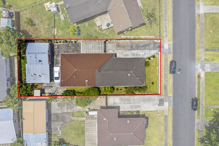 Photo of property in 41 Chingford Close, Mangere, Auckland, 2022