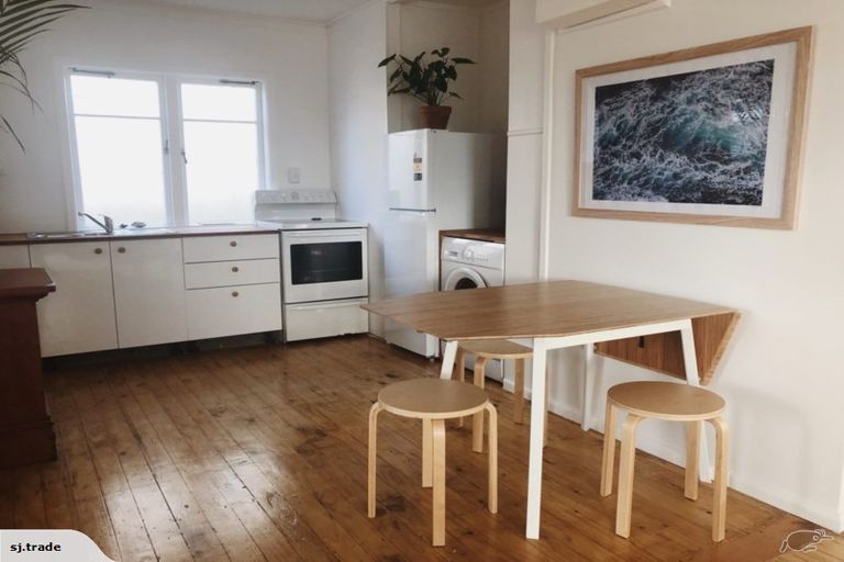 Photo of property in 33 Valley Road, Mount Maunganui, 3116