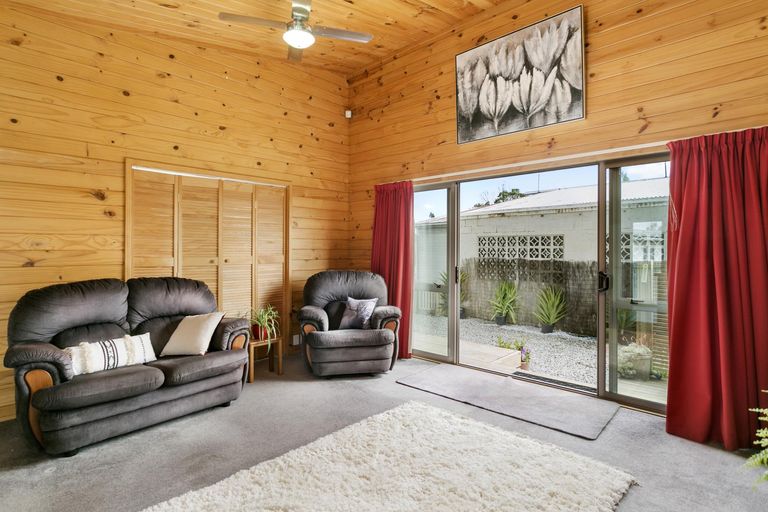 Photo of property in 12 Tanekaha Terrace, Mangakino, 3421