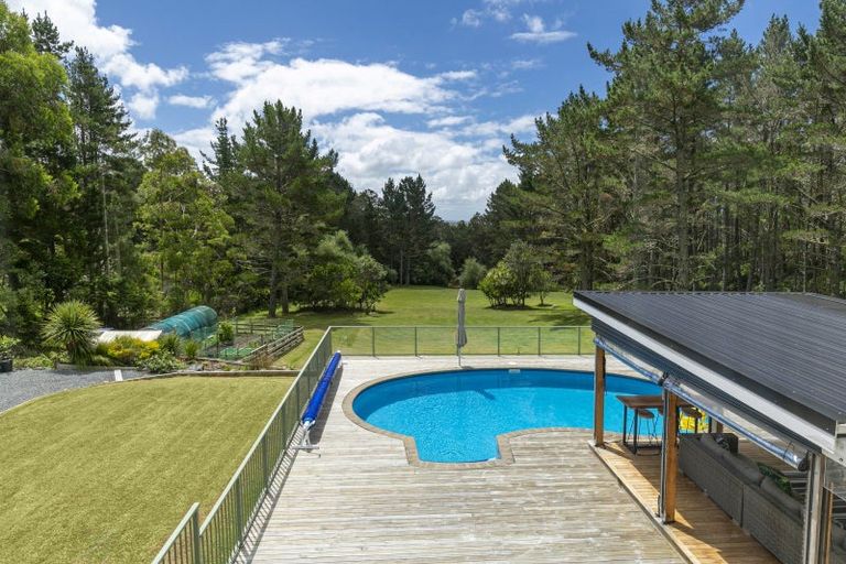 Photo of property in 96 Potter Road, Dairy Flat, Albany, 0792