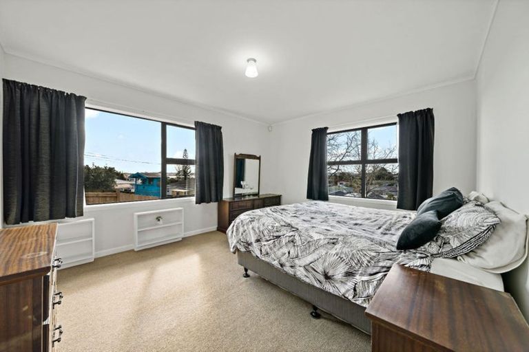 Photo of property in 78a Wharf Road, Te Atatu Peninsula, Auckland, 0610