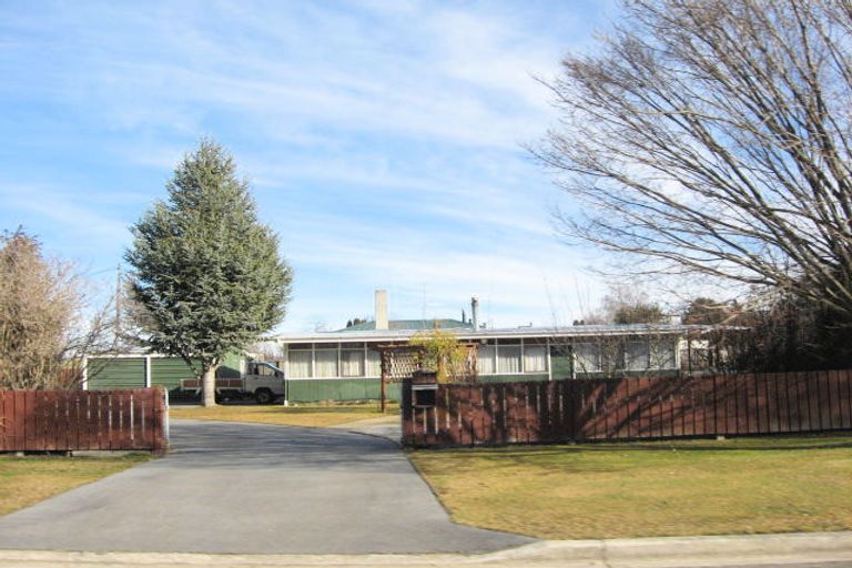 Photo of property in 13 Knowles Crescent, Ranfurly, 9332