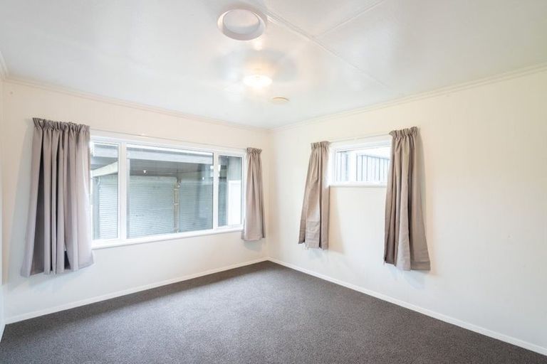 Photo of property in 45 Ada Street, Hokowhitu, Palmerston North, 4410