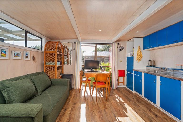 Photo of property in 56 Hahei Beach Road, Hahei, Whitianga, 3591