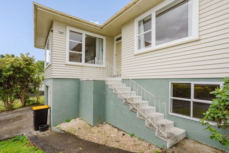 Photo of property in 9 Ries Street, Dannevirke, 4930