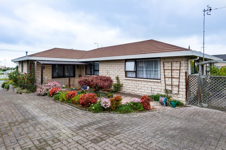 Photo of property in 68 Mountain View Road, Glenwood, Timaru, 7910