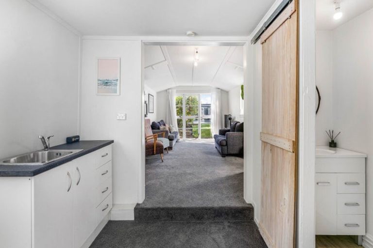 Photo of property in 25 Stevenson Road, Clarks Beach, 2122