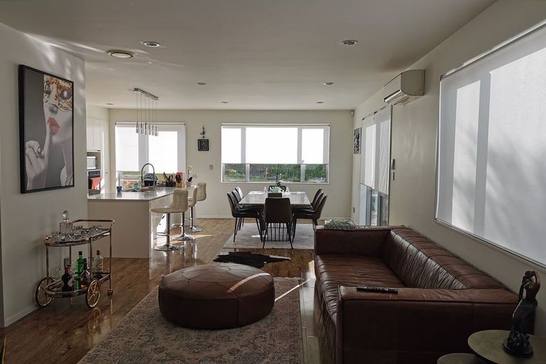 Photo of property in 28 Harris Drive, Silverdale, 0932